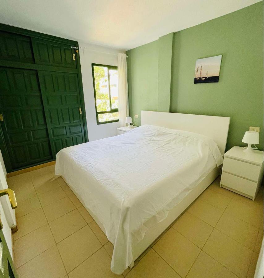 Alondras Park Mialsoma Apartment Arona  Exterior photo